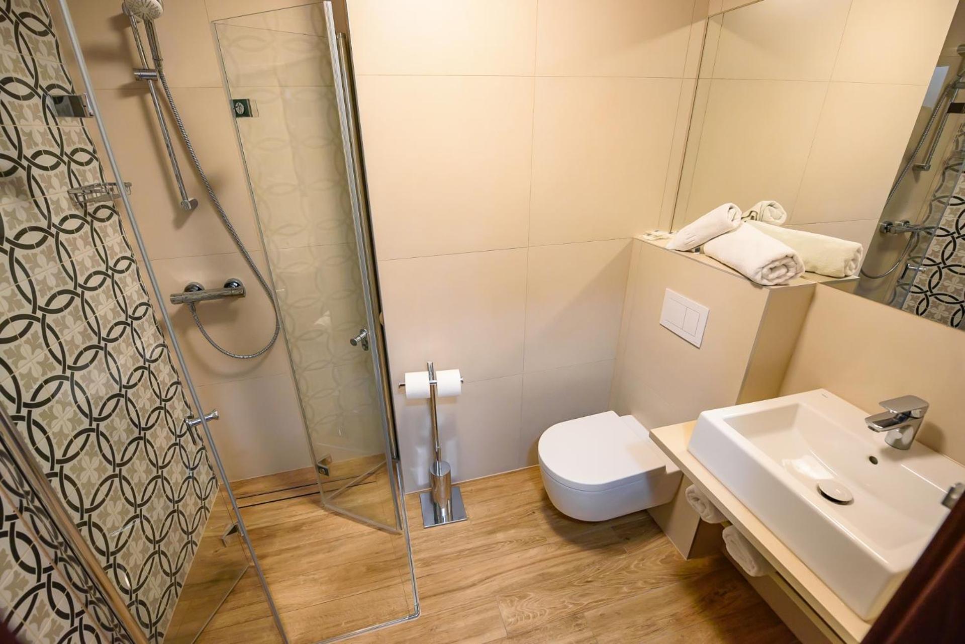 Osrodek Szkoleniowo Wypoczynkowy Galicya Hotell Krynica Zdroj Rom bilde